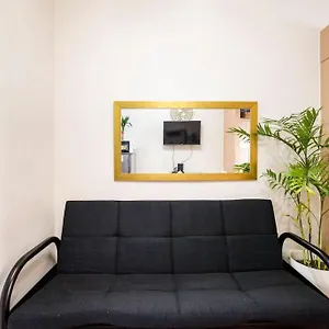 Apartment Affordable Condotel Near Airport