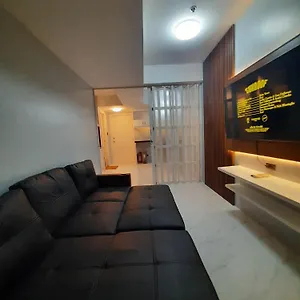 Apartment Beach Front Living In The Heart Of The City, Azure Residences